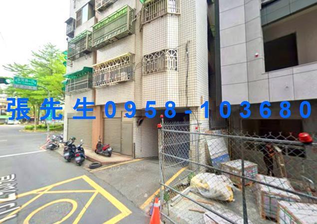 嘉義西區拍賣大樓-1